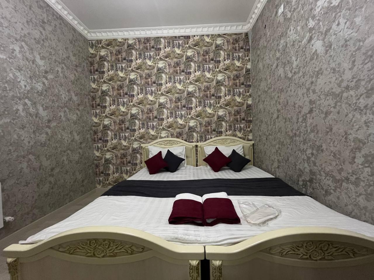 Fenix Hotel Tașkent Exterior foto